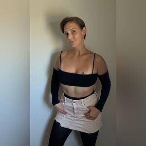 Forever 21 Crop Top NEW Black Long Sleeve Large Stretchy